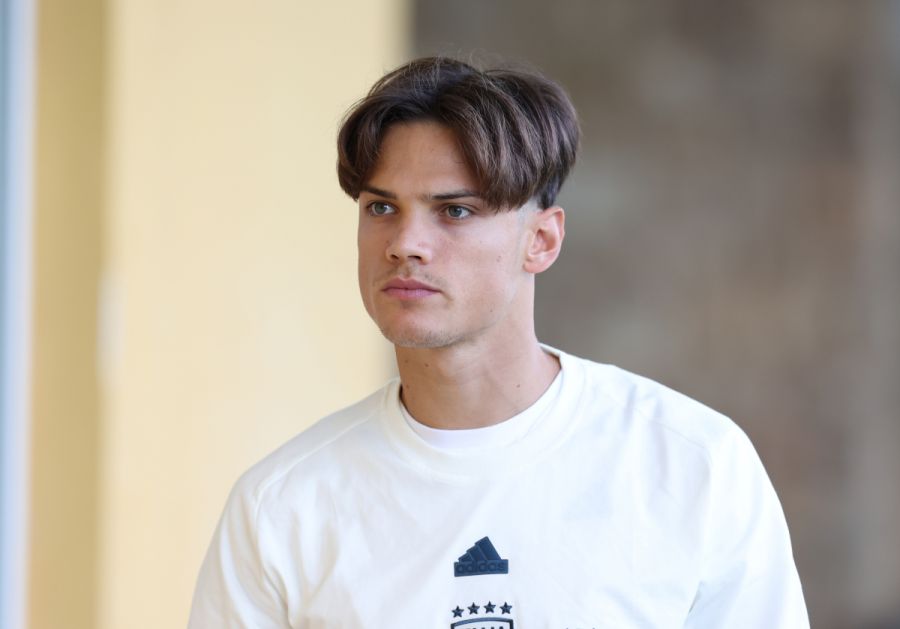 footballitalia's tweet photo. Samuele Ricci is expected to complete his Milan medical and contract signing on Thursday according to the latest updates. https://t.co/EHT2pk01TZ