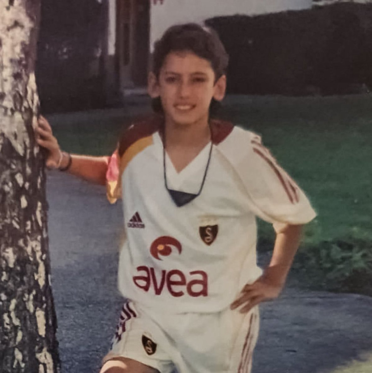 Transfer News (@tn_transfernews) on Twitter photo Okan Hoca, Hakan'ı ne kadar beğendiğini defalarca dile getirdi. Hakan da elinden gelen tüm fedakârlığı yaptı. Size de bu saatten sonra bu transferi bitirmek düşer <a href="/GalatasaraySK/">#5YıldızlıŞampiyon ⭐️⭐️⭐️⭐️⭐️</a> Okan Hoca, Hakan'ı ne kadar beğendiğini defalarca dile getirdi. Hakan da elinden gelen tüm fedakârlığı yaptı. Size de bu saatten sonra bu transferi bitirmek düşer <a href="/GalatasaraySK/">#5YıldızlıŞampiyon ⭐️⭐️⭐️⭐️⭐️</a>