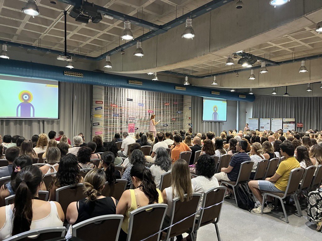 educaciocat's tweet image. Avui ha tingut lloc la II Jornada del programa de residència inicial docent (Sensei), un espai per reconèixer i posar en valor la feina feta durant aquest curs i seguir enfortint l’aprenentatge docent compartit.
#FonsUECat @ocupaciocat