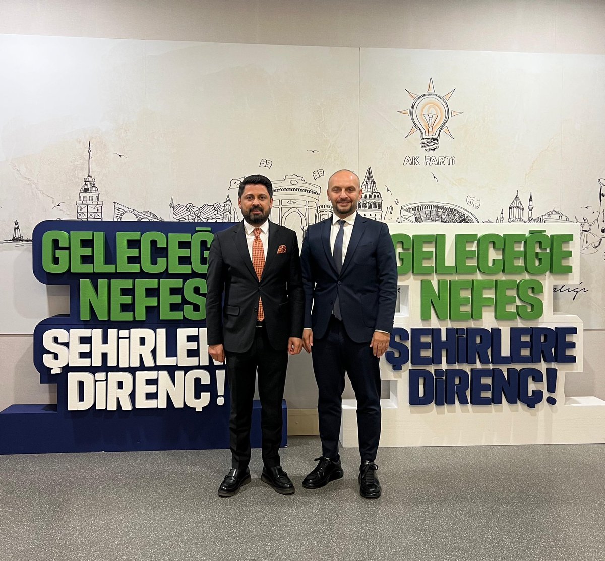 Av. Yılmaz SEVEN (@yilmaz_seven) on Twitter photo Çevre ve Şehircilik Politikaları Başkan Yardımcımız, Kiğı’lı hemşehrimiz Sayın Turan Durmuşoğlu’nu Genel Merkezimizde ziyaret ettim. Kıymetli başkanımıza nazik kabulleri için teşekkür eder, çalışmalarında başarılar dilerim. <a href="/sevilay_tuncerr/">Sevilay TUNCER</a> <a href="/turandr/">Turan Durmuşoğlu</a> Çevre ve Şehircilik Politikaları Başkan Yardımcımız, Kiğı’lı hemşehrimiz Sayın Turan Durmuşoğlu’nu Genel Merkezimizde ziyaret ettim. Kıymetli başkanımıza nazik kabulleri için teşekkür eder, çalışmalarında başarılar dilerim. <a href="/sevilay_tuncerr/">Sevilay TUNCER</a> <a href="/turandr/">Turan Durmuşoğlu</a>
