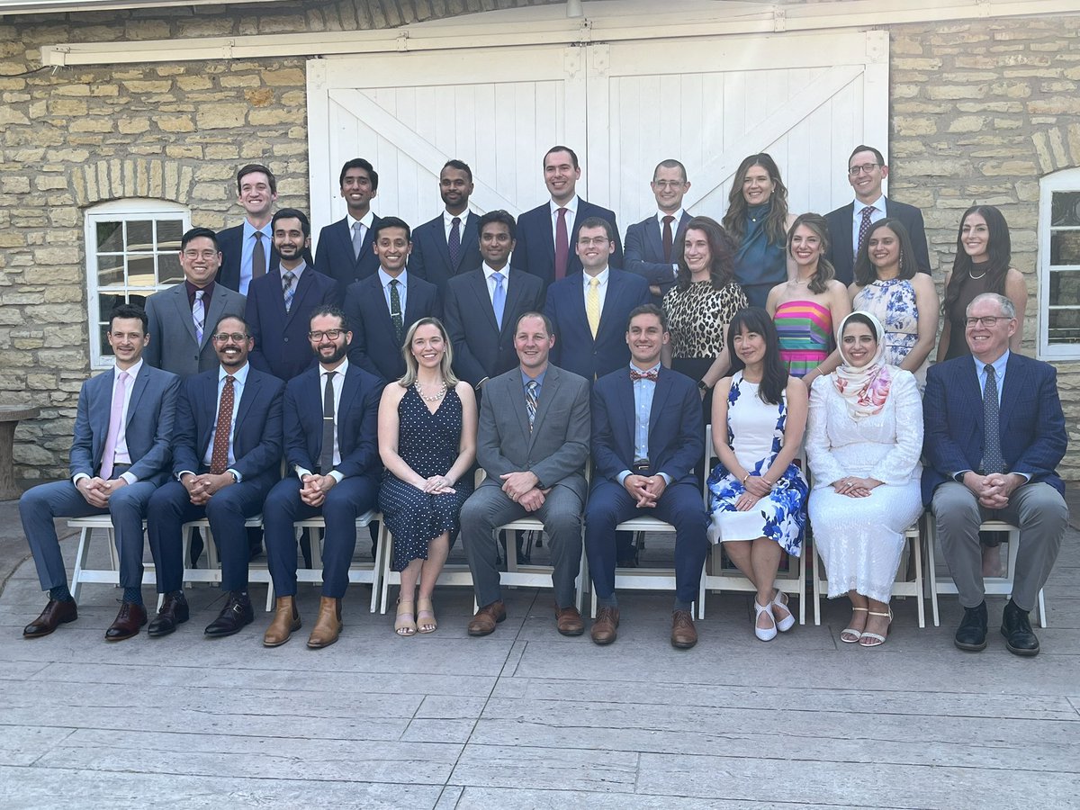 Siri Urquhart, M.D. (@siriurquhartmd) on Twitter photo Last day as a fellow 🎓 ➡️ soon to be on staff <a href="/MayoClinicGIHep/">Mayo Clinic Gastroenterology & Hepatology</a> 🩺💩
Grateful beyond words to my family, friends, mentors + colleagues, & my patients who have shaped this journey!
🙏🏼 for your support, trust, & inspiration - onto the next chapter! Last day as a fellow 🎓 ➡️ soon to be on staff <a href="/MayoClinicGIHep/">Mayo Clinic Gastroenterology & Hepatology</a> 🩺💩
Grateful beyond words to my family, friends, mentors + colleagues, & my patients who have shaped this journey!
🙏🏼 for your support, trust, & inspiration - onto the next chapter!