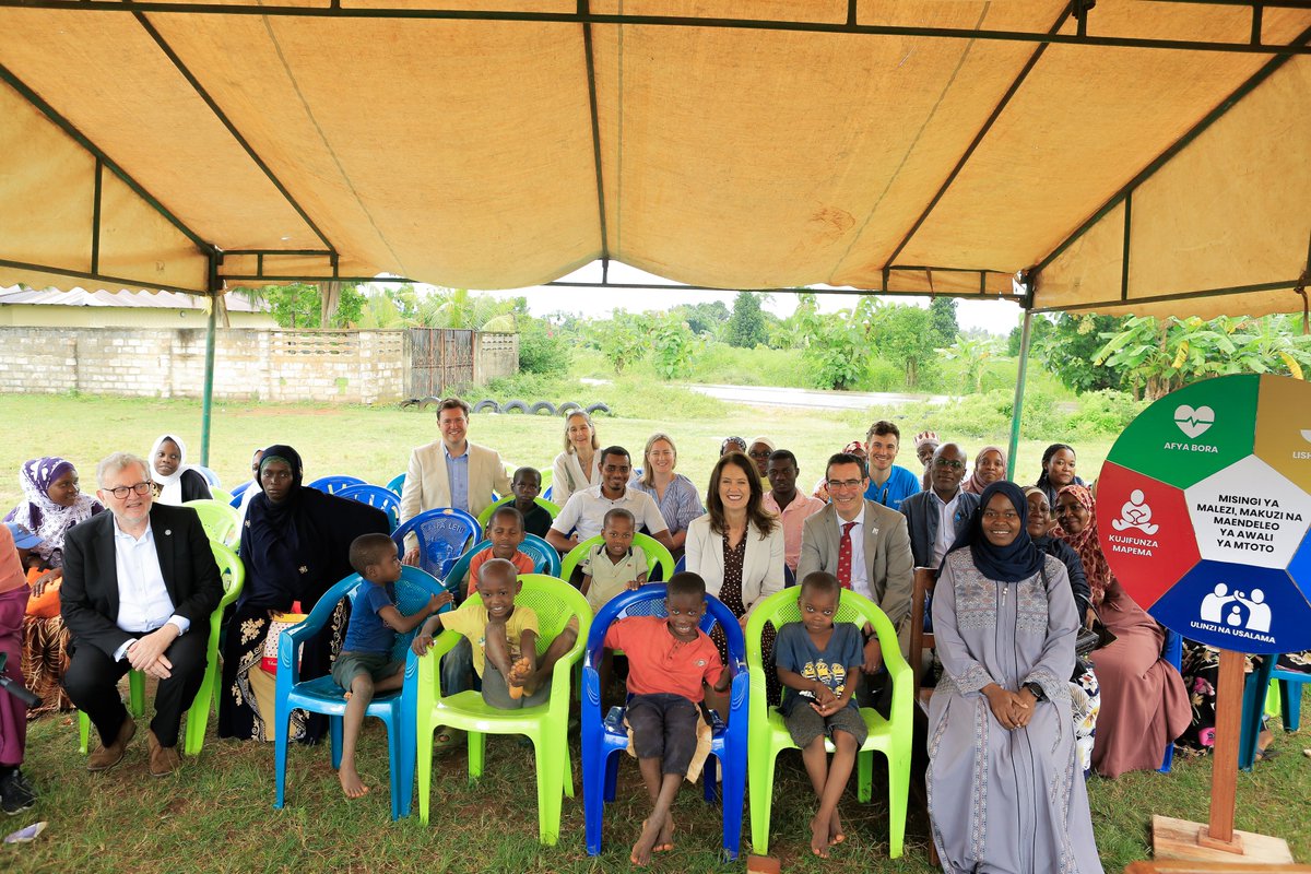 UNICEF Tanzania (@uniceftanzania) on Twitter photo “Community-led solutions like Village Health and Nutrition Days are transforming lives.” - Hon. <a href="/DavidMundellDCT/">David Mundell MP</a>. Malnutrition is a serious issue in #Zanzibar. Today, UK Parliamentarians saw how local health workers, supported by UNICEF, are making a difference. “Community-led solutions like Village Health and Nutrition Days are transforming lives.” - Hon. <a href="/DavidMundellDCT/">David Mundell MP</a>. Malnutrition is a serious issue in #Zanzibar. Today, UK Parliamentarians saw how local health workers, supported by UNICEF, are making a difference.