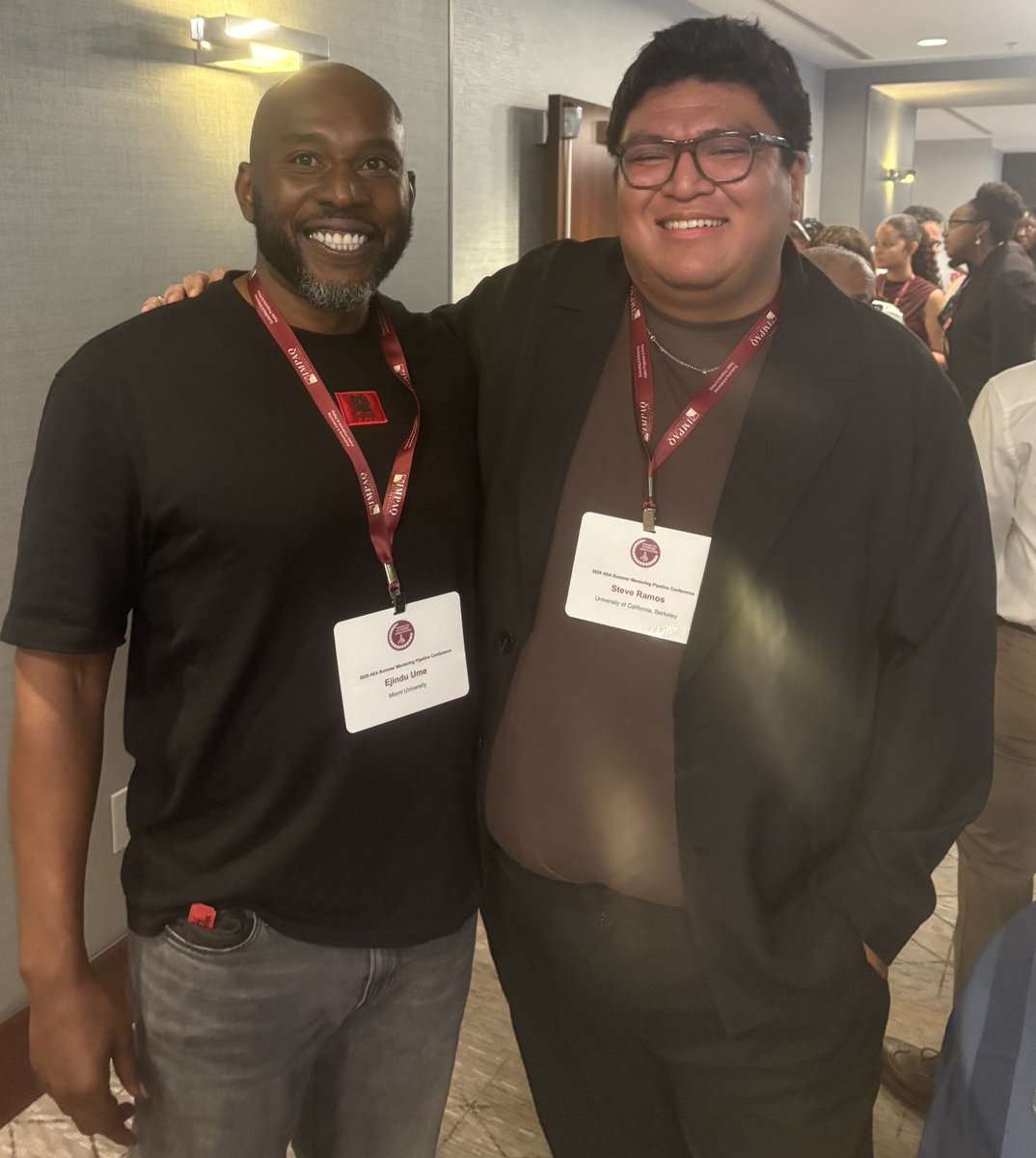Miami Economics (@miami_econ) on Twitter photo It's always such a neat thing, when previous students catch up with profs at conferences. Steve Ramos ('17) and Prof EJ Ume caught up while at the AEA Summer Program Pipeline Conference in Washington D.C. Steve is currently a 5th-year Ph.D student at UC Berkley. <a href="/FarmerSchoolMU/">Miami University Farmer School of Business</a> It's always such a neat thing, when previous students catch up with profs at conferences. Steve Ramos ('17) and Prof EJ Ume caught up while at the AEA Summer Program Pipeline Conference in Washington D.C. Steve is currently a 5th-year Ph.D student at UC Berkley. <a href="/FarmerSchoolMU/">Miami University Farmer School of Business</a>