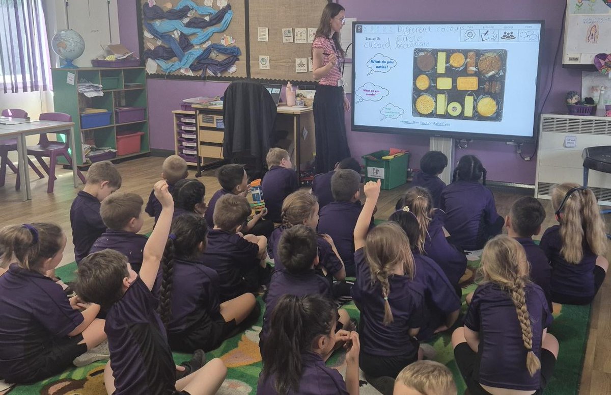 This morning we welcomed our first parents and carers to our Math's Problem Solving Open Day. 
This special event is designed to ignite a passion for mathematics in our students and showcase the fun and engaging ways they can tackle challenging problems. #TeamNHA @WeAreGat
