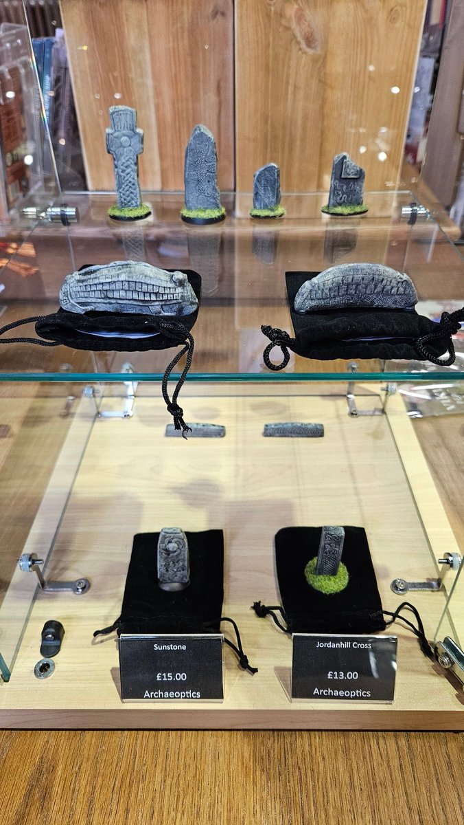 🐖 We're bringing HOG-BACK: Get here soon to buy one of the *very limited* numbers of our Viking-Age hogbacks miniatures, 3D printed for us by Archaeoptics!