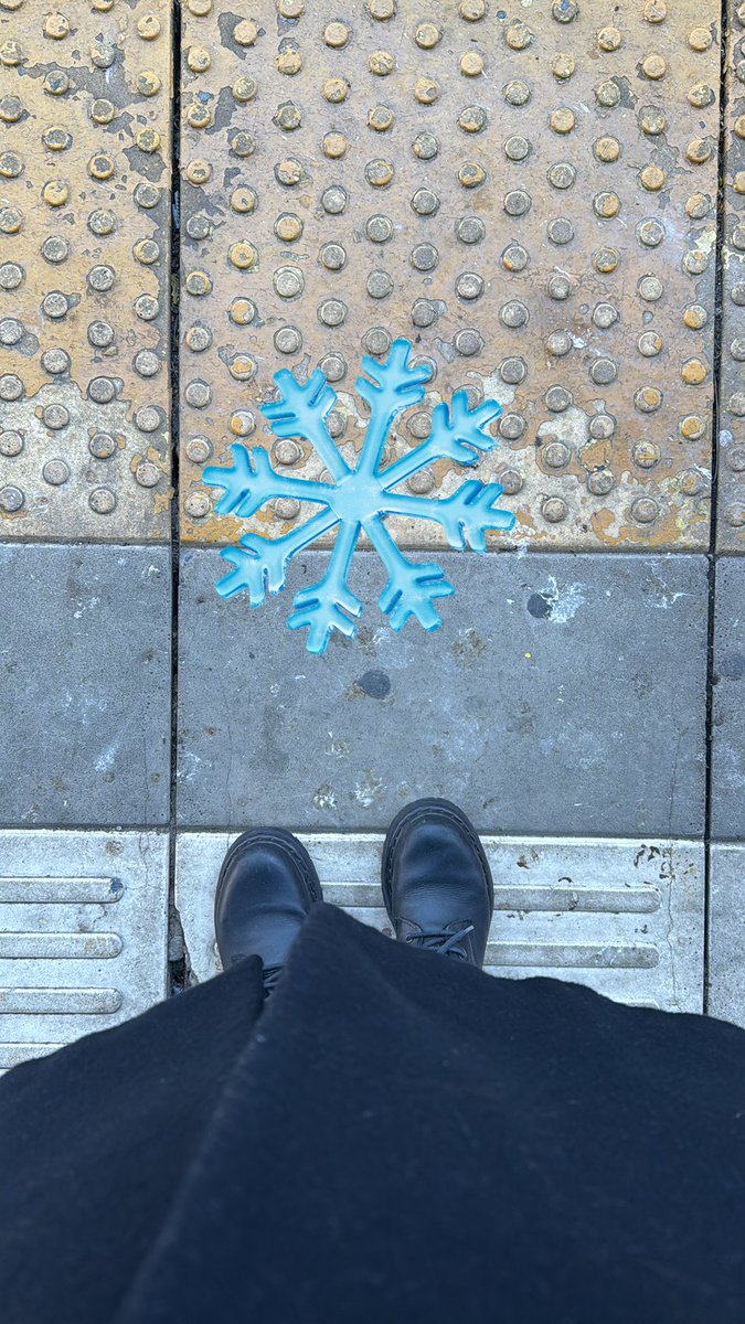 Una se levanta temprano para llegar bien al laburo y el tren no colabora 🥶