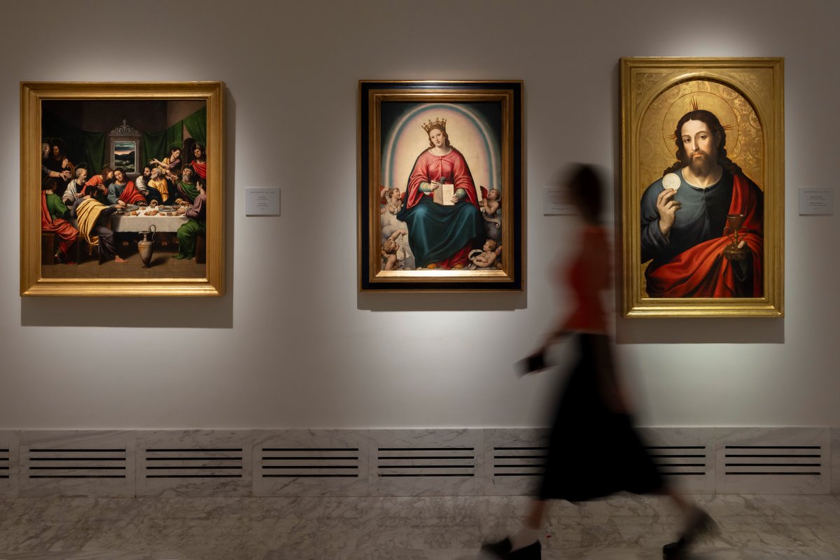 GVA Cultura (@gvacultura) on Twitter photo 👨🎨El <a href="/GVAmubav/">Museu de Belles Arts de València</a> avança en la remodelació de la seua col·lecció permanent amb una nova sala dedicada a Joan de Joanes
🖼️Amb 20 pintures del pintor renaixentista
☑️ La remodelació ha permés la instal·lació del ‘Retablo de los Reyes’ del Mestre de Perea
➡️comunica.gva.es/es/detalle?id=… 👨🎨El <a href="/GVAmubav/">Museu de Belles Arts de València</a> avança en la remodelació de la seua col·lecció permanent amb una nova sala dedicada a Joan de Joanes
🖼️Amb 20 pintures del pintor renaixentista
☑️ La remodelació ha permés la instal·lació del ‘Retablo de los Reyes’ del Mestre de Perea
➡️comunica.gva.es/es/detalle?id=…
