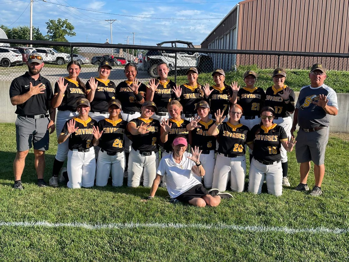Huge shoutout to the Savage softball team! Last night they clinched their 5th straight SICL conference championship. Congrats ladies!!!