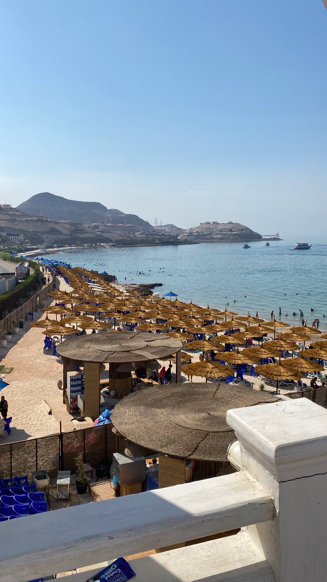 ⛱️⛱️🩳🌞