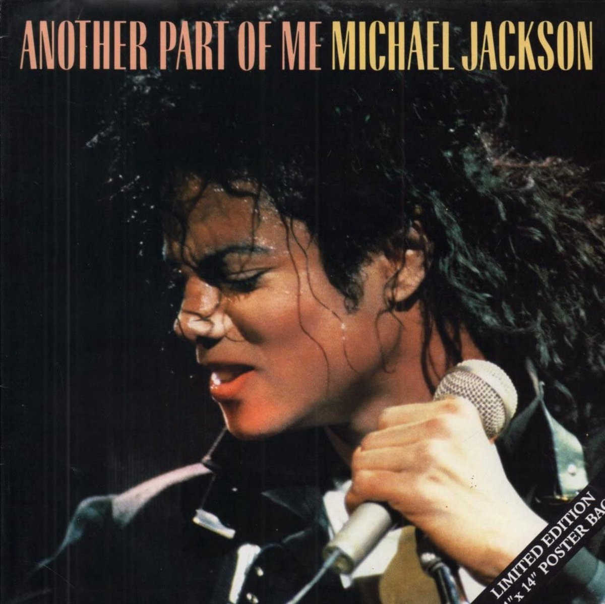 X_JAPANLove2006's tweet photo. Michael Jackson - 『Another Part Of Me』での一部のこの歌詞。特に大好き💕✨

『🎶We're bringin' brighter days🎶』

『🎶私達は 明るい日々をお届けしています🎶』

マイケルにしか出せないこのずしりと刺さる歌詞が貴重🎶✨

#Michaeljackson 
#anotherpartofme 
#マイケルジャクソン 
#アナザーパートオブミー 
#この歌詞部分大好き ！