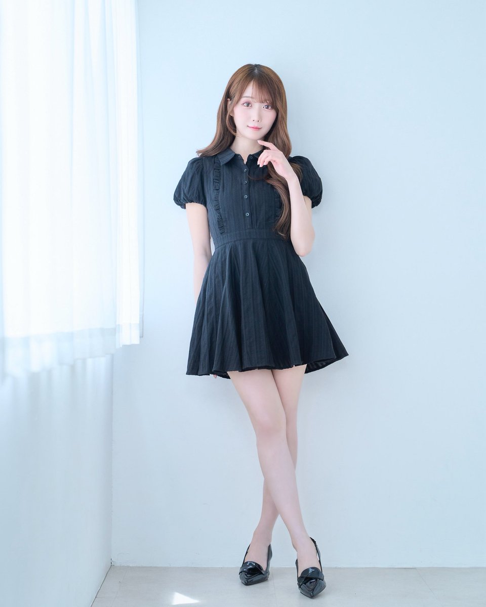 ロゼミューズ スウェット ブラック みりにゃ ロゼミューズ スウェット ブラック みりにゃ Rosé Muse / ロゼ