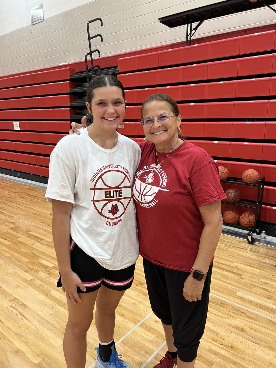 zoeycurry2029's tweet image. Had a great time at the @IUKWBB elite camp today!  Thank you to Coach Lisa and her team for their energy and encouragement!  Can’t wait to come see a game this year! #trimpegirls @WVThunderBlum @HHHuskiesGBB