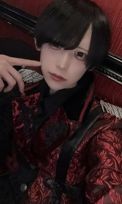 WHITE KINGDOM《池袋メンズコンカフェ》のツイート