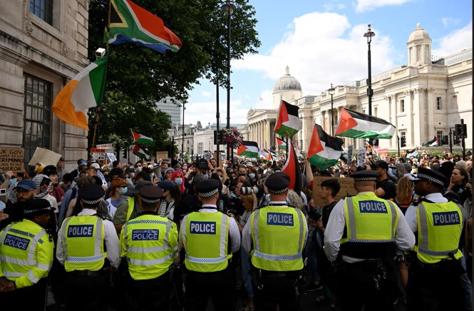 Independent experts today urged the UK 🇬🇧 not to ban the “direct action” group <a href="/Pal_action/">Palestine Action</a> as a terrorist organisation under the Terrorism Act 2000.

“Acts of protest that damage property, but are not intended to kill or injure people, should not be treated as #terrorism.”