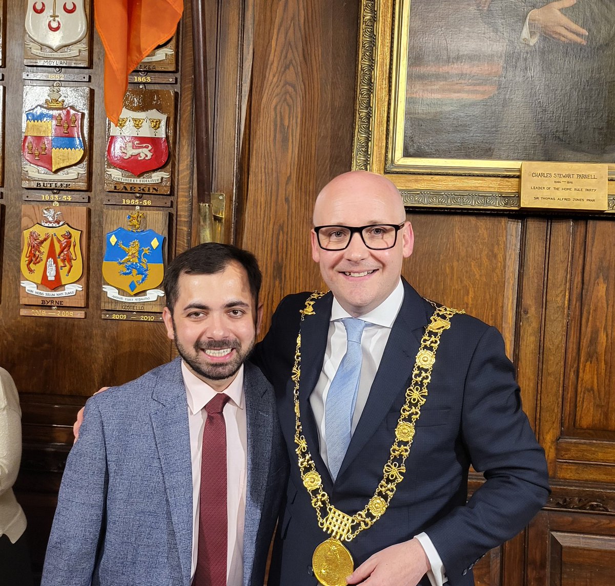 ammaraliDublin8's tweet image. Congratulations to our newly elected Lord Mayor, Cllr. Ray McAdam, and Deputy Lord Mayor, Cllr. John Stephens!
Both are outstanding public representatives, and I have no doubt they'll work tirelessly for the people of our wonderful city, Dublin.
Excited to collaborate with…