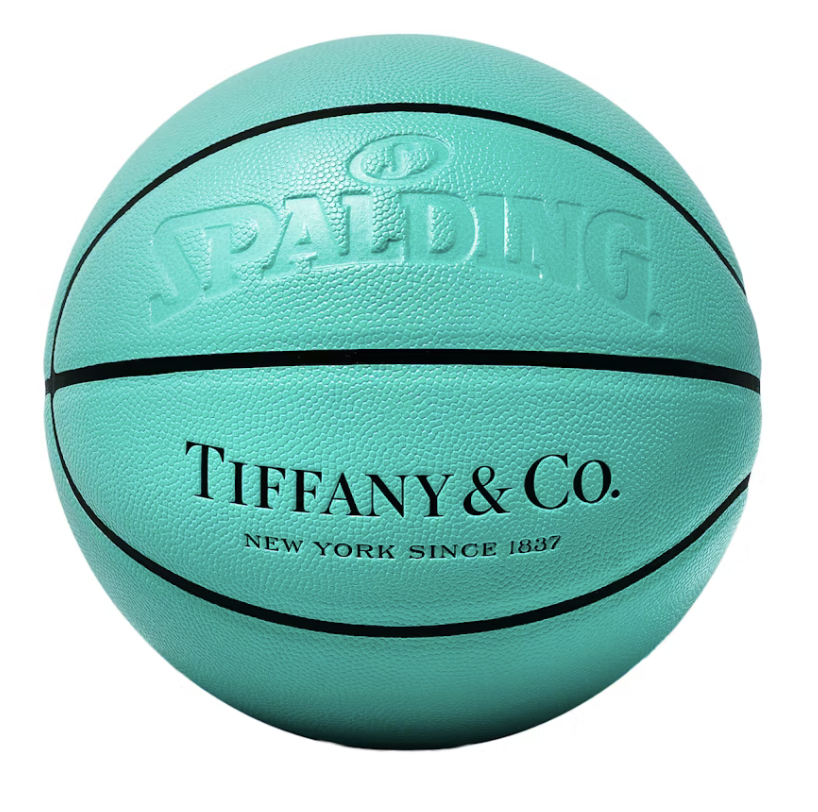 DblocDunks's tweet photo. 2023 Spalding x Tiffany &amp; Co. Basketball
Brand New Sealed 
$799 Shipped

RP's Appreciated
DM OR Comment To Claim
$25 To Random RP When Sold https://t.co/cH38kvqgPM