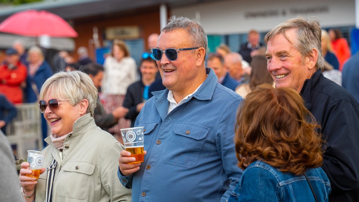 3 DAYS TO GO!🌞

Summer Social Night is nearly here!🎉

🍹Sunset drinks, scenic views, and thrilling jump racing await...

🎟️ Grab your tickets now - bit.ly/3Z51Ofy