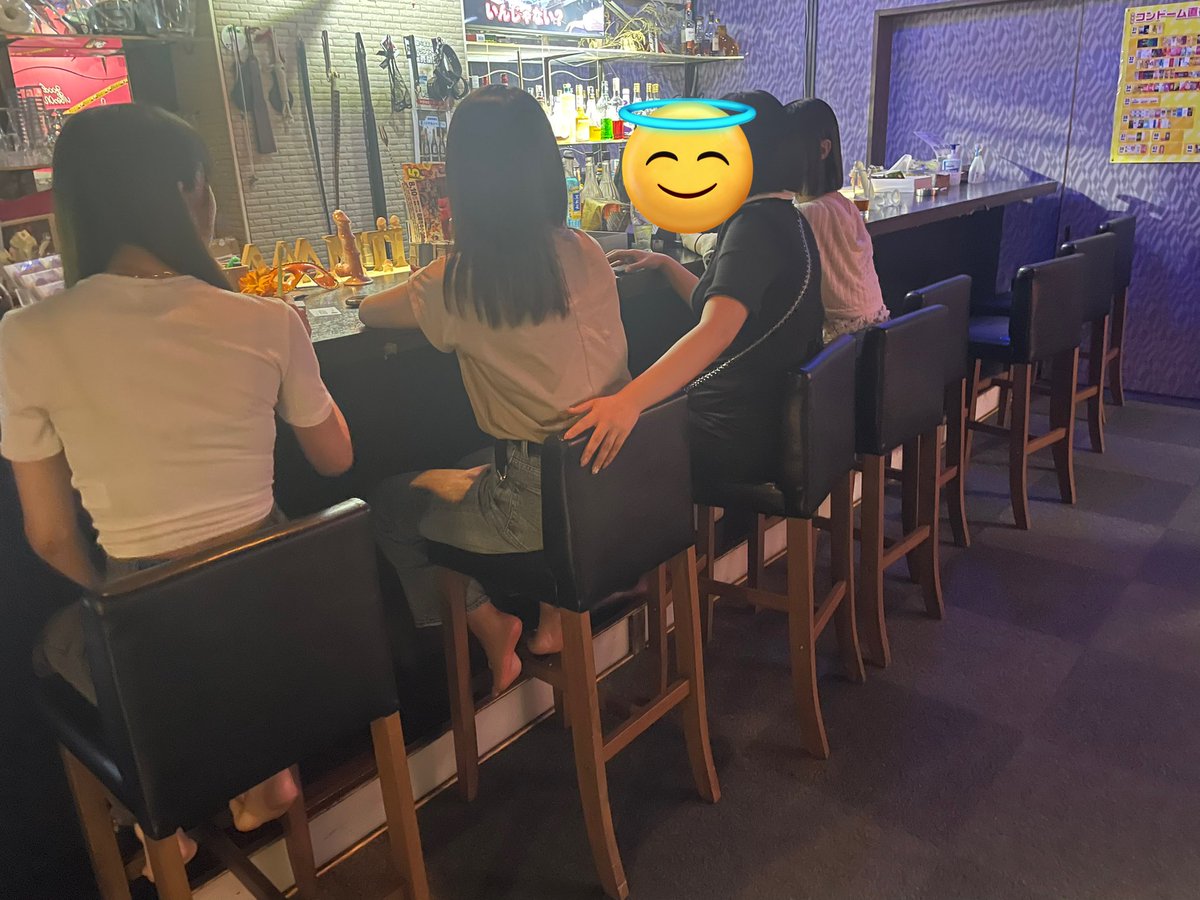 男性の皆様、お待ちしておりますゆえ。