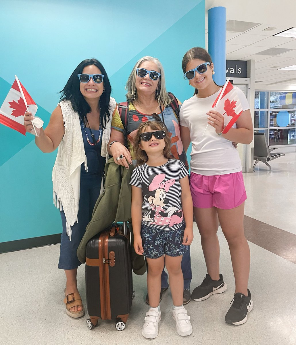 Happy Canada Day from YXU! Celebrating Canada’s birthday with these special moments at our arrivals gate! Here’s to family, the Canadian spirit, and the joy of being home! 🇨🇦