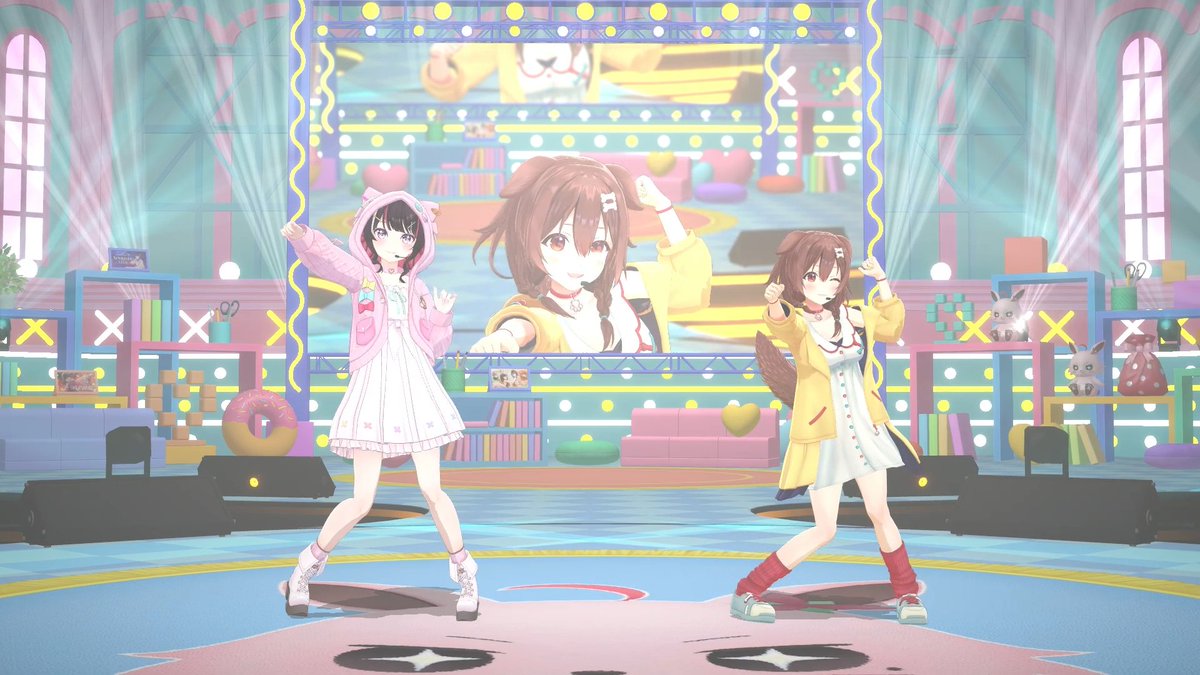 @inugamikorone: I've got a cute look! 💛 It was fun singing and dancing with Azu☳✨ The new costume looks good on me ☝️☝️🎀 #AZKi Birthday Live 2025