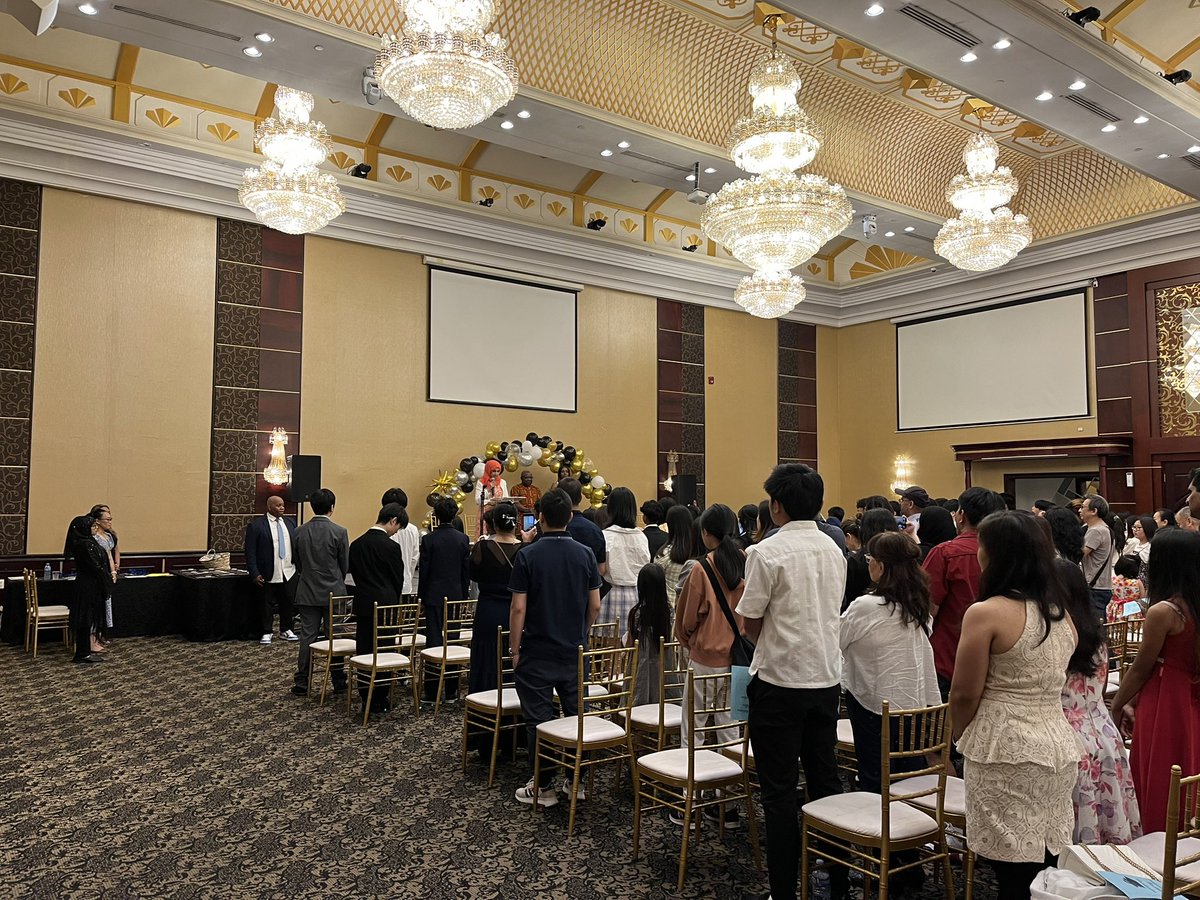 We are all here to celebrate 🎊 Macklin’s Class of 2025! Congratulations, Graduates! “A thousand mile’s journey starts with a single step.” Dream big and take actions to achieve your goals! All the best!