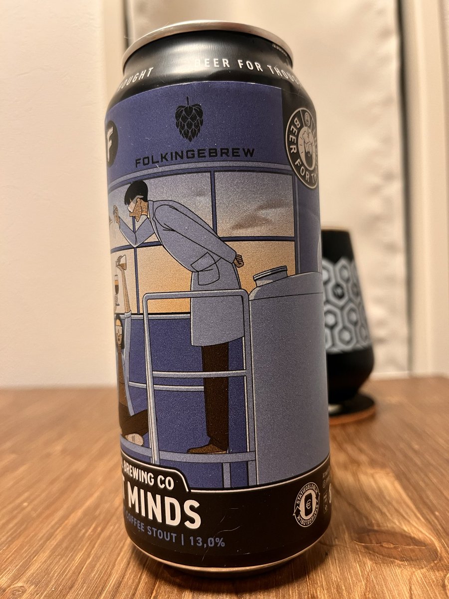 beer_telling's tweet photo. これはもう、言うだけある。素晴らしい出来のスタウトでめちゃ美味い。
トリプルマッシングによる濃厚クリーミーボディに、コーヒー&ココナッツを乗せた甘くて美味いやつ。こういう濃厚で真っ黒なの、ほんとハイアルビールの醍醐味。好き。
#クラフトビール #Frontaal #Folkingebrew #Bravoure https://t.co/agzqp4A4CW