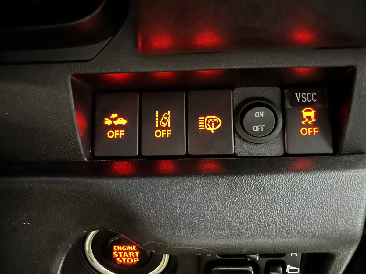 darpalkun's tweet image. 取付け完了
スイッチはバッチリ変更済み
#ショウワガレージ
#VSCC