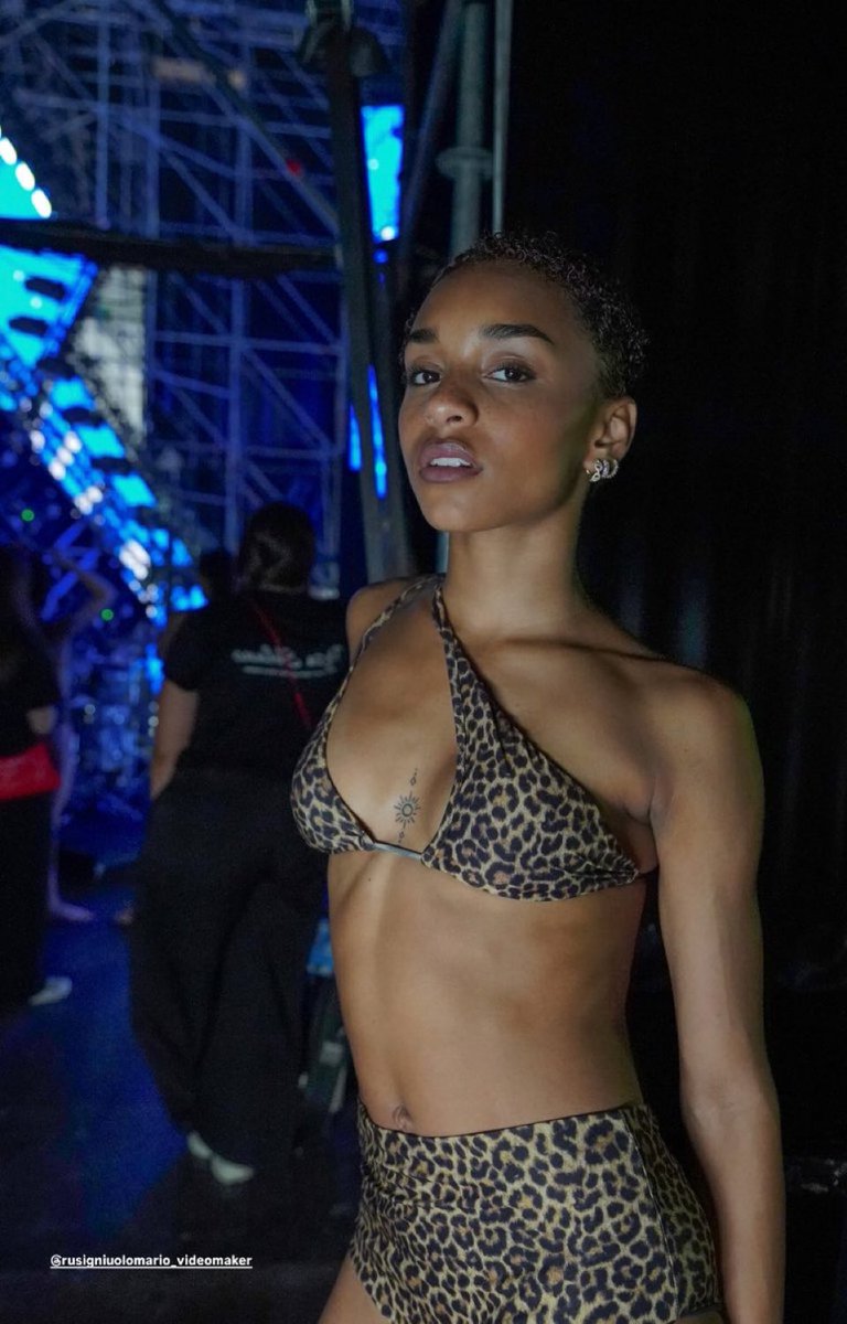 scolpita e disegnata