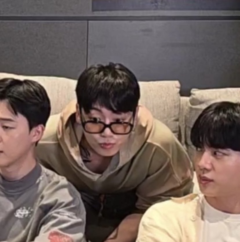 อะไรแวบๆ