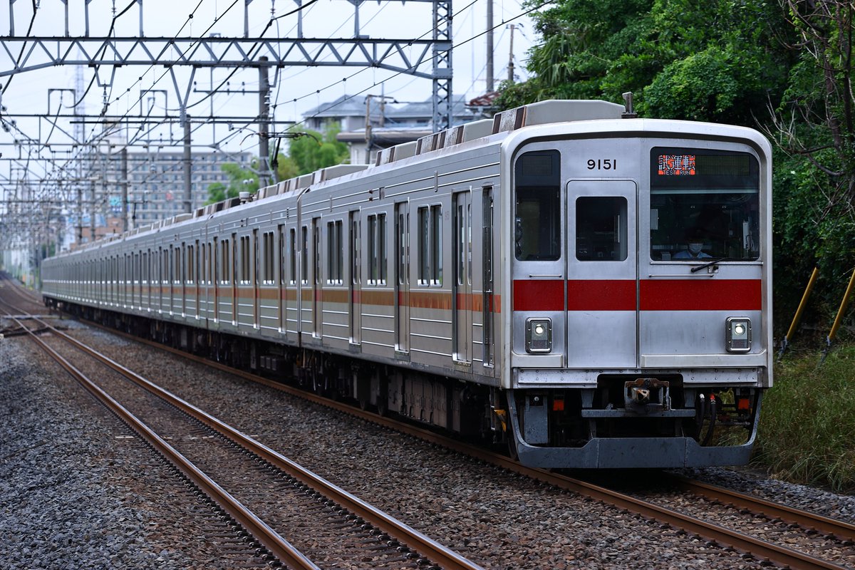 Tojo9051's tweet photo. @Isesaki_37 特に何のイメージもない9151f「俺がいない」 https://t.co/7VoVANLQU0