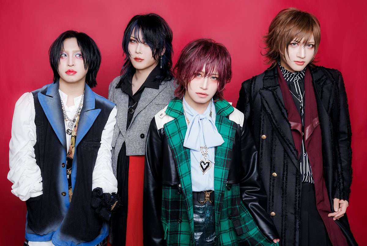clubZy_Raimaru's tweet photo. 『NEWS』
【アンフィル】18th Single「心恋」MV公開&SHOGO BIRTHDAY SPECIAL EVENT「THE AB」チケット一般販売開始!
https://t.co/YWSe1TzSO9
#アンフィル #心恋 #THEAB
#clubZy https://t.co/qAI3awSuK2