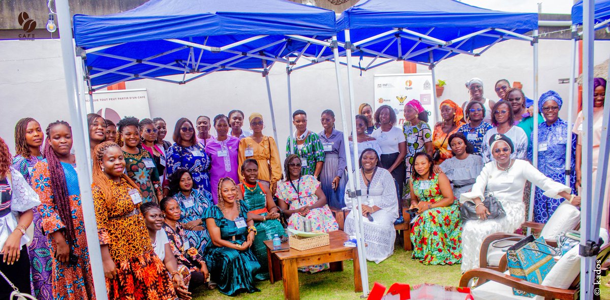 Un immense merci à  La Maison d'Essi pour son cadre prestigieux, à l'INF pour la promotion de la femme et le leadership de sa présidente Me Huguette BOKPE GNACADJA, à Opale et Nos Richesses Afrique pour la coordination.
#CaféFemmesDAfrique #InspirerLesFemmes #ConnecterLesFemmes