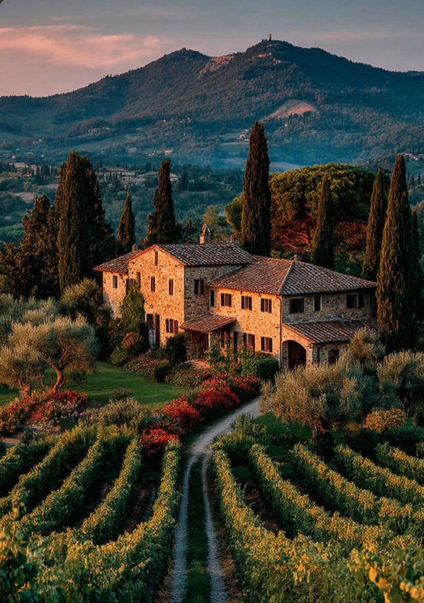 viewsoff_'s tweet image. Tuscany, Italy