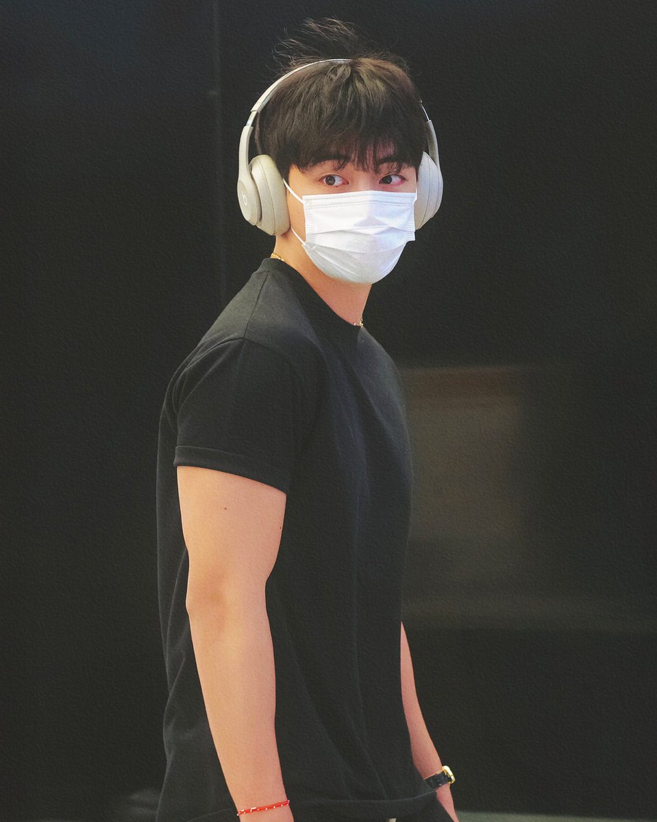 김태형 (@kthv_twt_bts_) on Twitter photo 