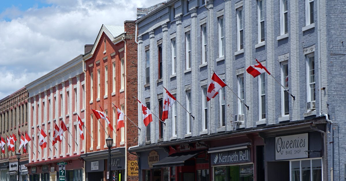 Happy #CanadaDay! 🇨🇦

Thank you to the Canadian businesses bringing the energy, ideas and heart to our communities. Today’s your day to shine in red and white. 🍁

We’re proud to celebrate with you. #CanadaBusiness