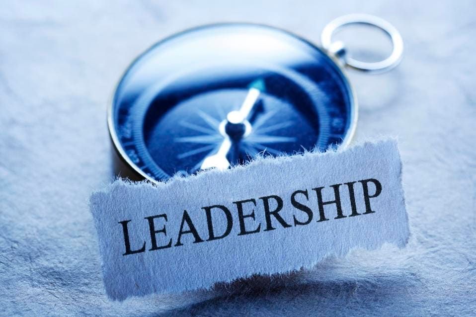 Great leaders share eight timeless virtues: vision, integrity, courage, empathy, energy, creativity, self-awareness &amp; trust. 

These aren’t buzzwords—they’re practical guides to leading well every day.

✨ Discover the full virtues → forbes.com/sites/eliamdur…