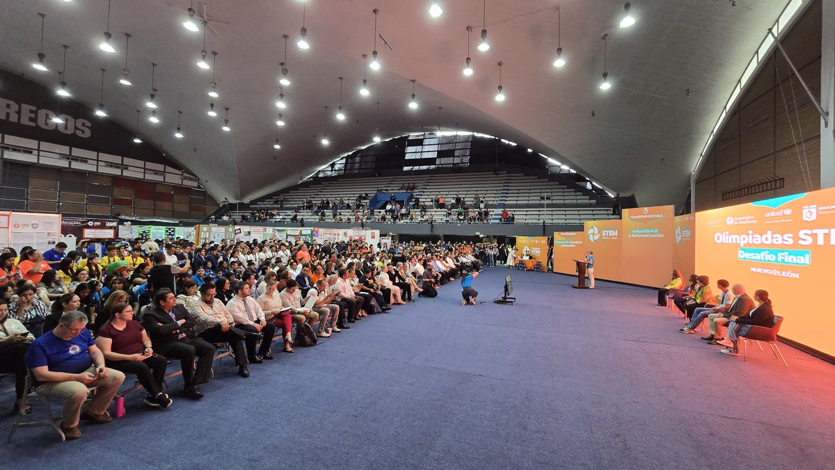 fundacioabertis's tweet photo. Estamos muy orgullosos de haber contribuido a hacer realidad la primera edición de las #OlimpiadasSTEM Nuevo León 2025 junto a @UNICEFMexico @unicef_es y @redviacorta en las que participaron 295 estudiantes y 130 docentes https://t.co/KBLDjXxhmL