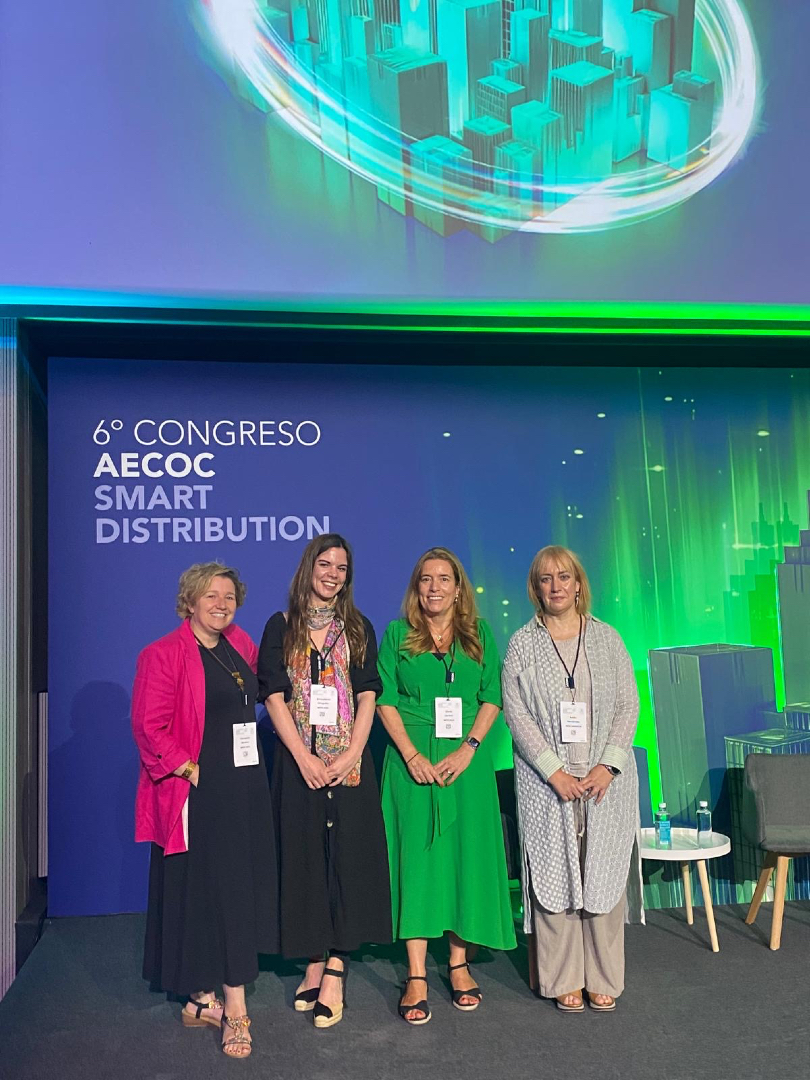 Mercasa_mercas's tweet image. 📍 En el 6º Congreso AECOC #SmartDistribution en Madrid sobre la distribución urbana de mercancías a través de casos de éxito

Un lugar de encuentro para avanzar hacia una distribución más eficiente, sostenible y conectada con el territorio 🚚 ♻️

#Mercasa #MovilidadSostenible