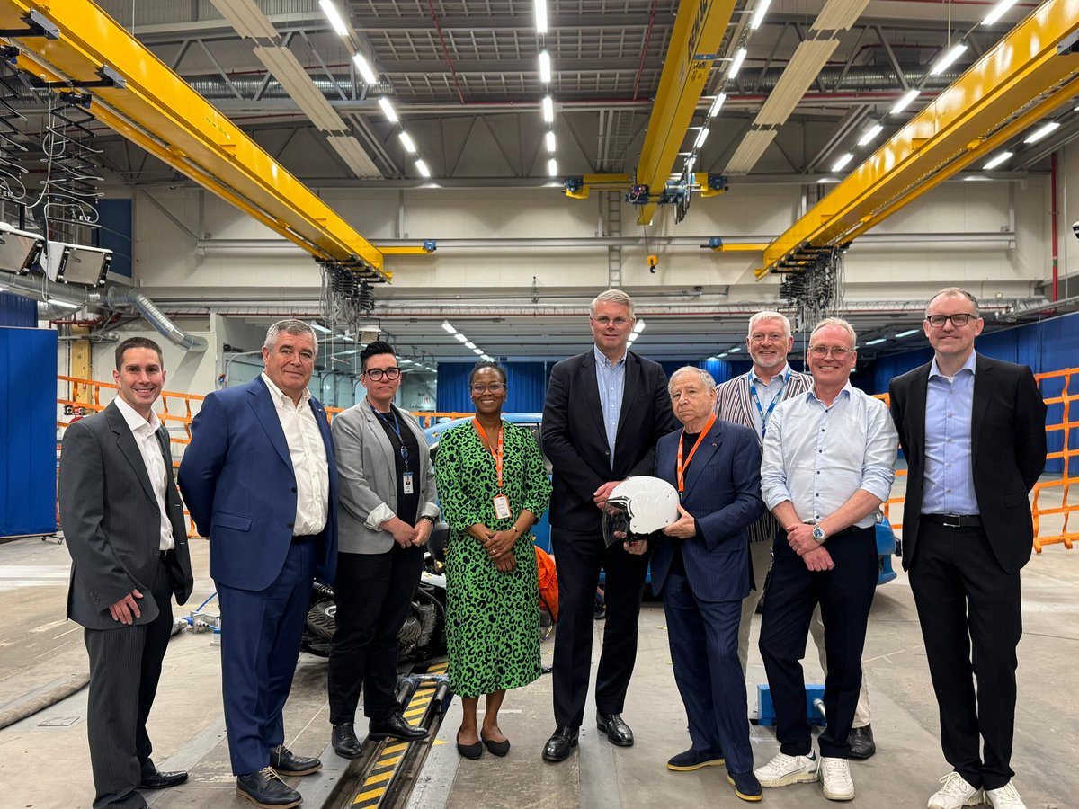 JeanTodt's tweet image. Road safety depends on effective industry collaboration. Visited @AutolivInc HQ and met with President & CEO Mikael Bratt in Sweden 🇸🇪 to discuss support for the @UN Safe and Affordable Helmets Initiative and @UN_RSF. Looking ahead to scaling up this important work! #VisionZero
