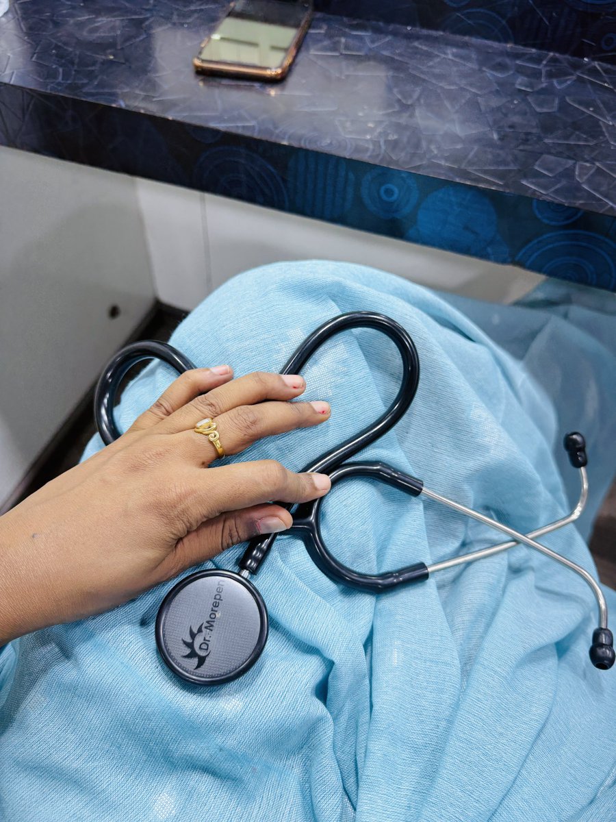 iamdivyakrish's tweet image. Not all Angels have wings
Some have stethoscopes.!! 🩺❤️‍🩹

Happy Doctor’s Day to all the lifesavers out there.!! ❤️‍🩹🙏

#HappyDoctorsDay #DoctorsDay #tamilmovie