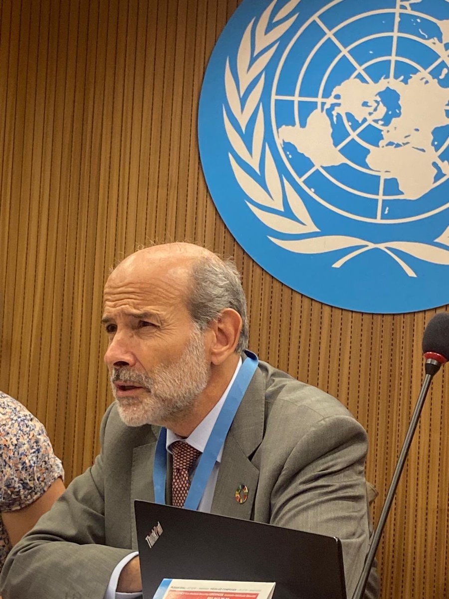 Misión de España ante la ONU en Ginebra (@spainungeneva) on Twitter photo 🇧🇪 Bélgica, 🇮🇪 Irlanda, 🇳🇴 Noruega, 🇿🇦 Sudáfrica, 🇸🇮 Eslovenia, 🇺🇾Uruguay y 🇪🇸 España patrocinan un evento paralelo sobre ataques a la educación en los Territorios Ocupados🇵🇸 y la necesidad de investigar los crímenes y juzgarlos.
#EducationUnderAttack
<a href="/GCPEAtweets/">GCPEA Secretariat</a> <a href="/save_children/">Save the Children International</a> 🇧🇪 Bélgica, 🇮🇪 Irlanda, 🇳🇴 Noruega, 🇿🇦 Sudáfrica, 🇸🇮 Eslovenia, 🇺🇾Uruguay y 🇪🇸 España patrocinan un evento paralelo sobre ataques a la educación en los Territorios Ocupados🇵🇸 y la necesidad de investigar los crímenes y juzgarlos.
#EducationUnderAttack
<a href="/GCPEAtweets/">GCPEA Secretariat</a> <a href="/save_children/">Save the Children International</a>