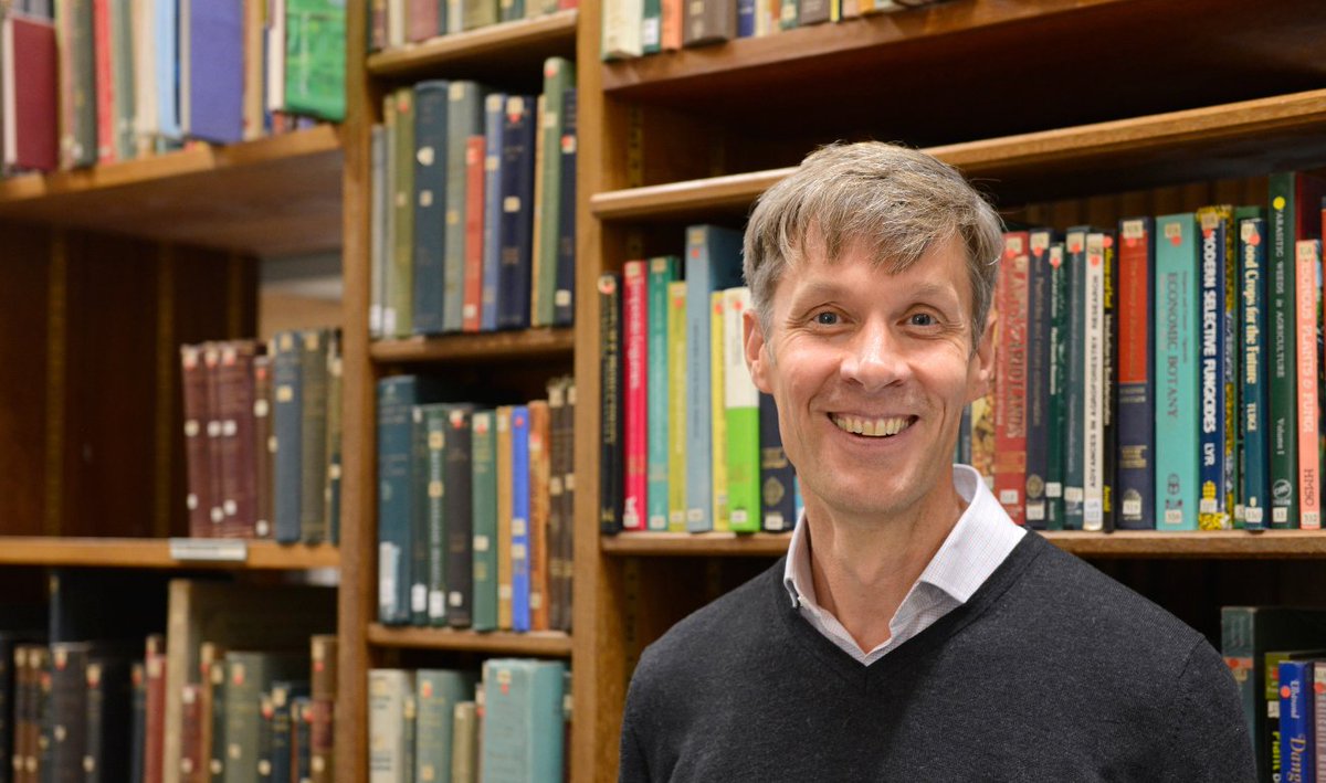 Department of Plant Sciences (@plantsci) on Twitter photo Congratulations to Professor Julian Hibberd on his election to the <a href="/EMBO/">EMBO</a> announced today!
tinyurl.com/4b3mnsru
<a href="/Cambridge_Uni/">Cambridge University</a> <a href="/Cambridge_SBS/">School of Biological Sciences</a> <a href="/jmhibber/">Julian Hibberd</a> 🧪#PlantSci Congratulations to Professor Julian Hibberd on his election to the <a href="/EMBO/">EMBO</a> announced today!
tinyurl.com/4b3mnsru
<a href="/Cambridge_Uni/">Cambridge University</a> <a href="/Cambridge_SBS/">School of Biological Sciences</a> <a href="/jmhibber/">Julian Hibberd</a> 🧪#PlantSci