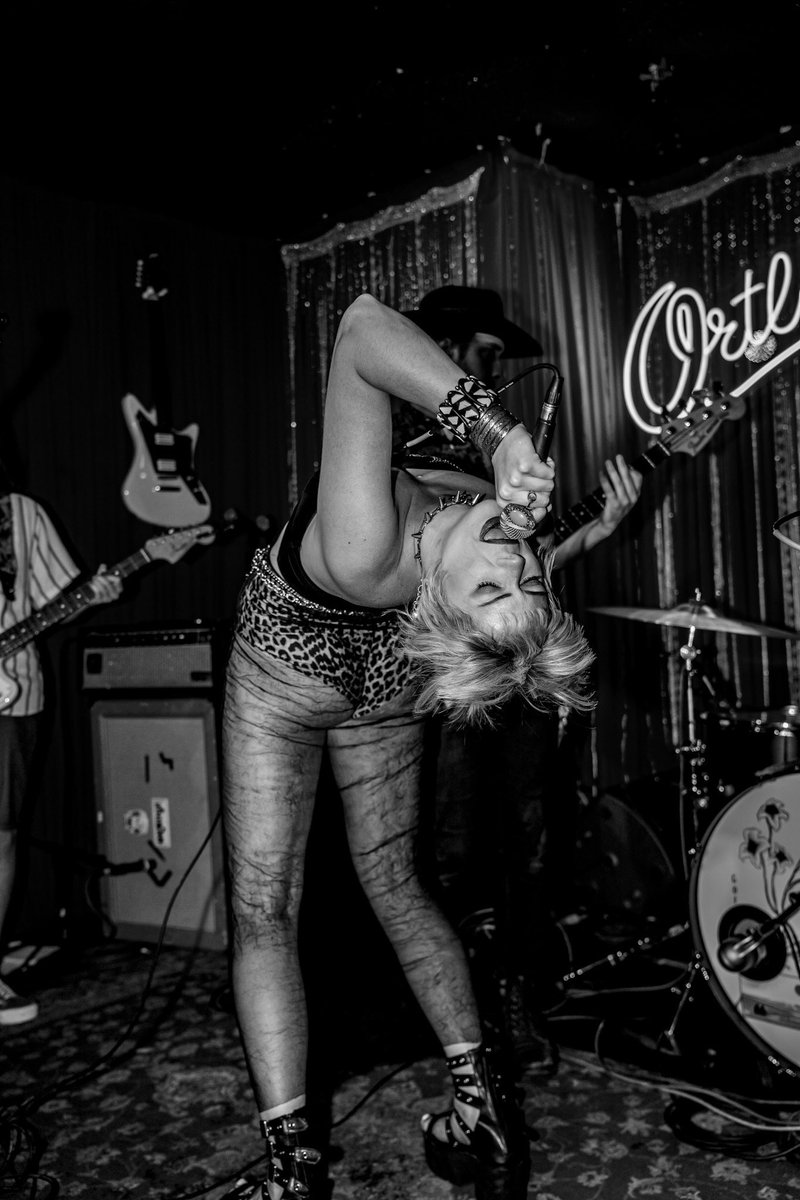 Humilitarian tweet media