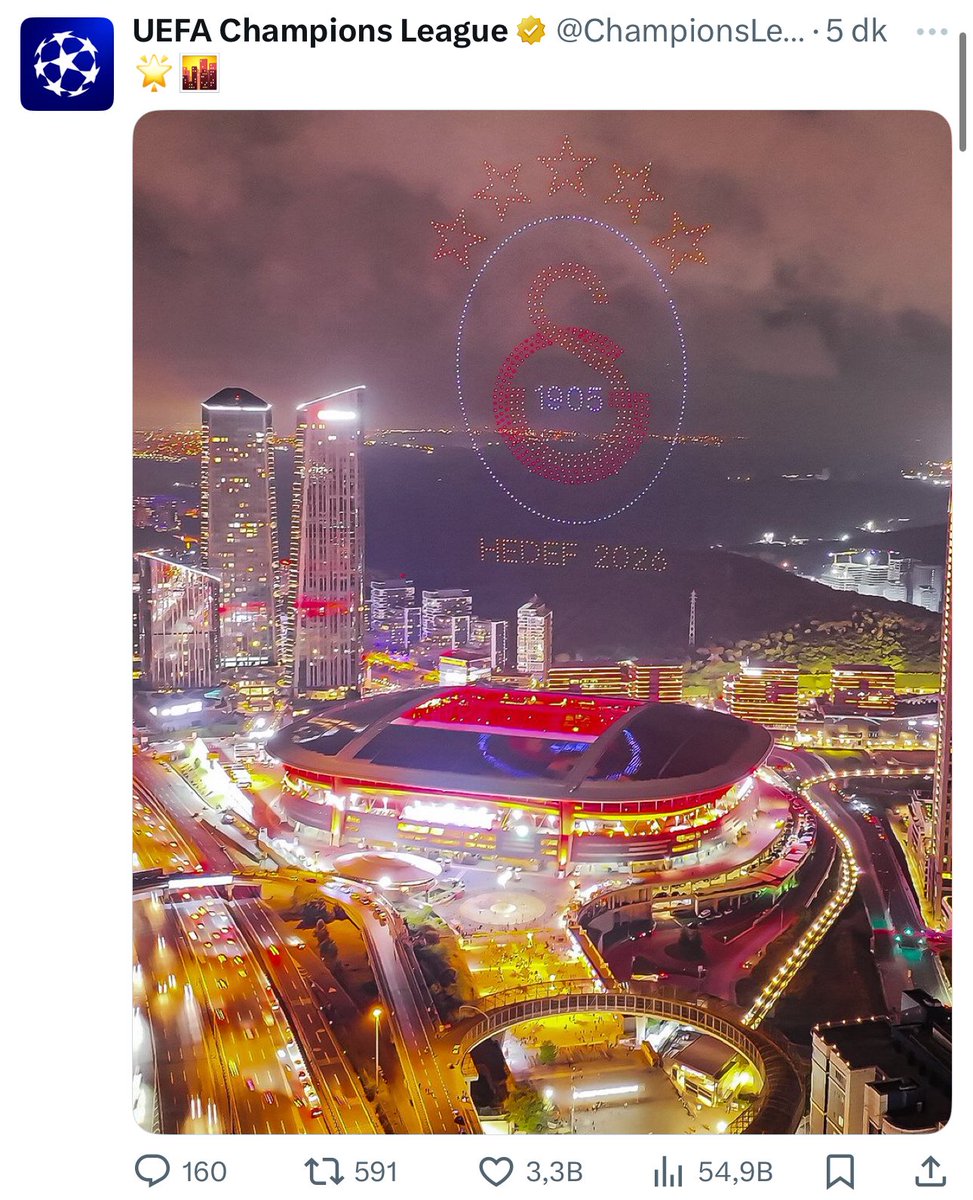 53 milyon takipçili  Şampiyonlar Ligi hesabının paylaşımı:

Baba parasıyla yaptıramazsın bunu mesela.. 😉