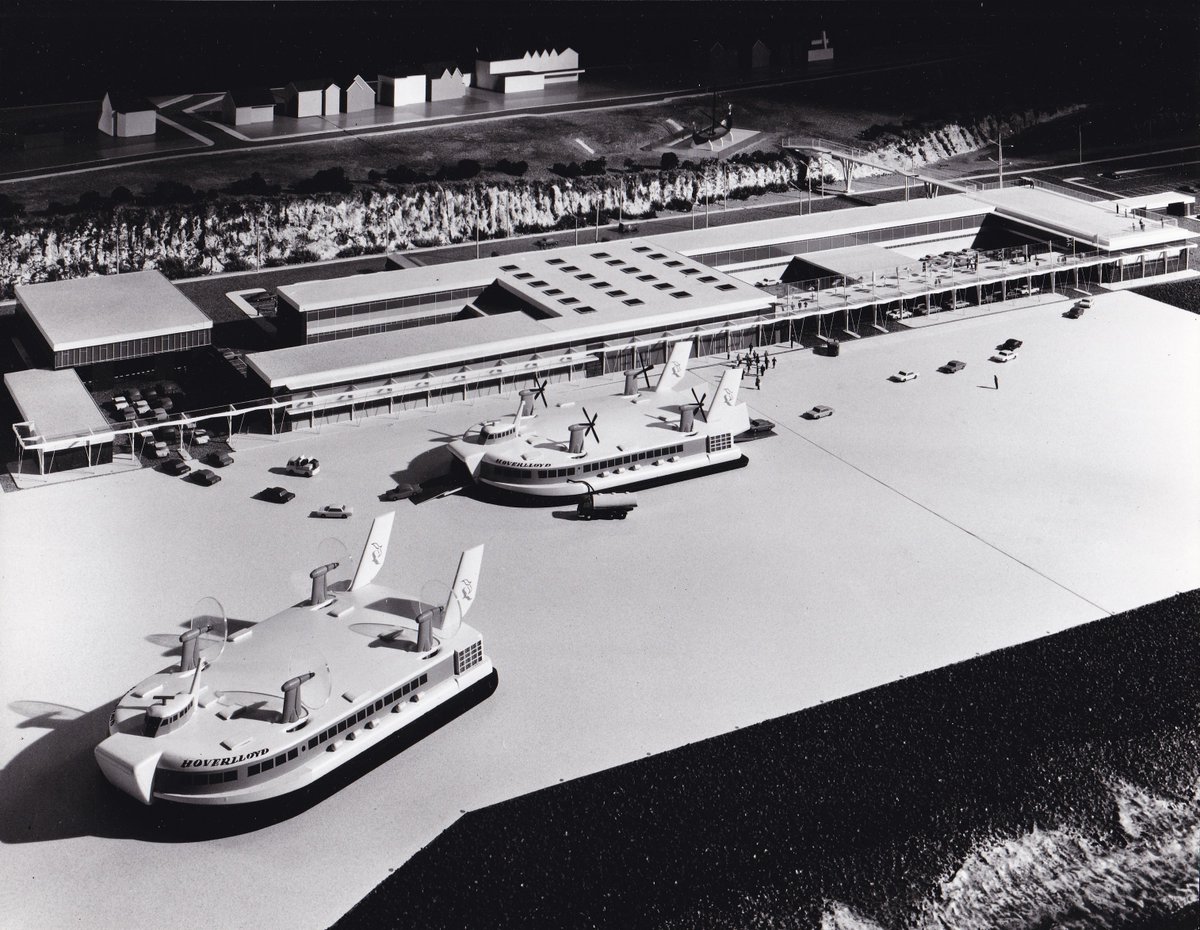 Dr David Lund tweet media