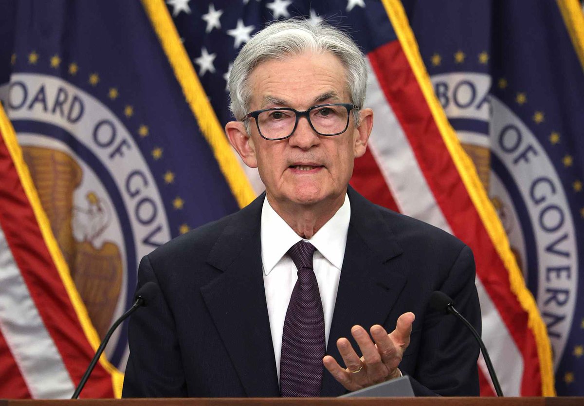 Manofthe1hr's tweet photo. Goldman Sachs is now pricing in the first Fed rate cut in September instead of December 🏦📉
Looks like tariffs aren’t packing the inflation punch they expected 🇨🇳📊
Could give markets a nice boost if that holds up 🚀

#GoldmanSachs #FederalReserve #RateCuts #SP500 #StockMarket https://t.co/UV7UTjIYpB