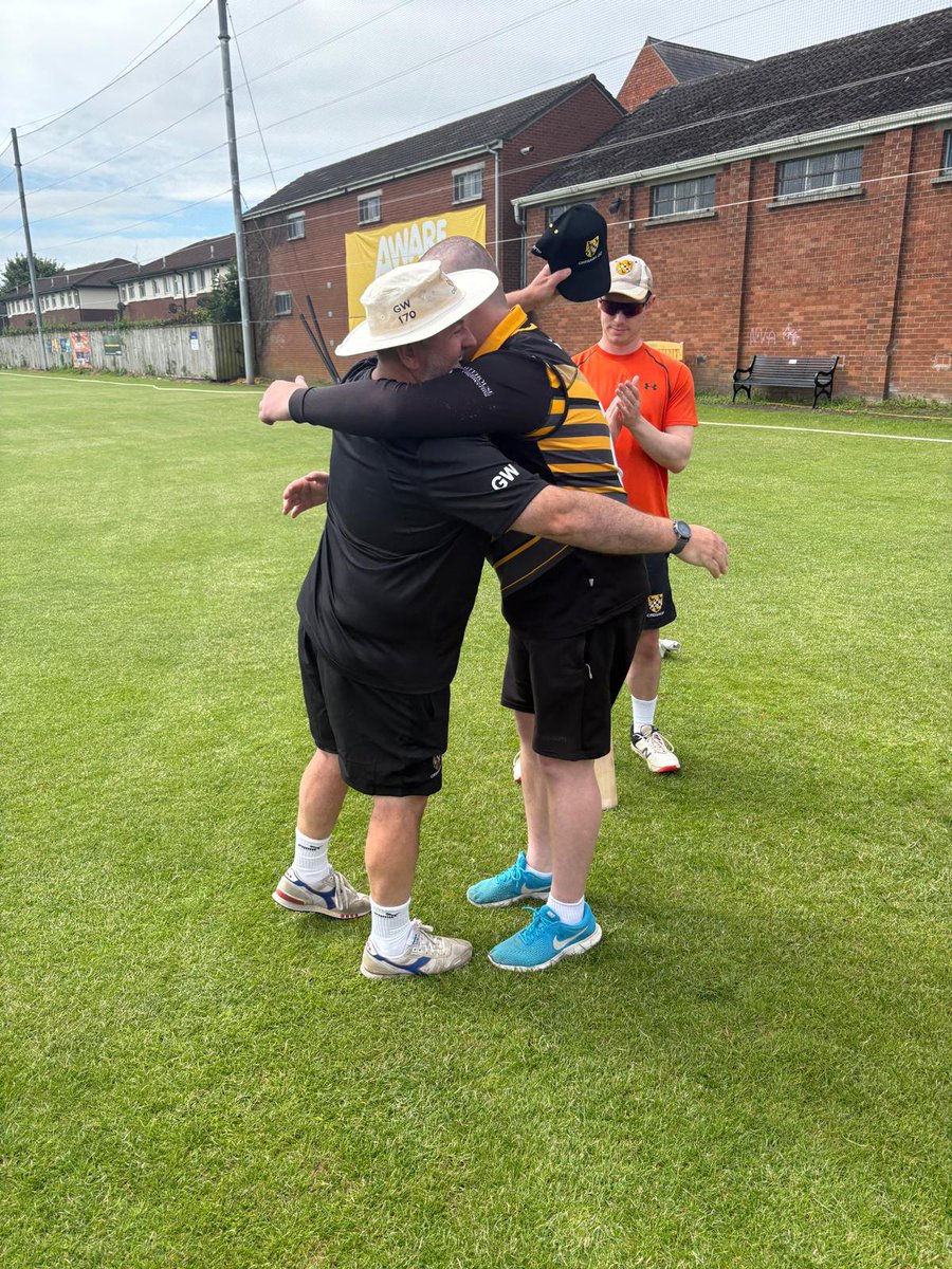 Cregagh Cricket Club🖤💛 tweet media