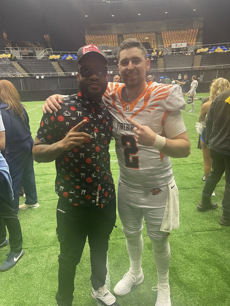 E_Knight_5's tweet image. Congrats Champ @Castro_for_3 I’m happy I got a chance  to watch you play this season enjoyed watching you put on a show #BU4Life 💜