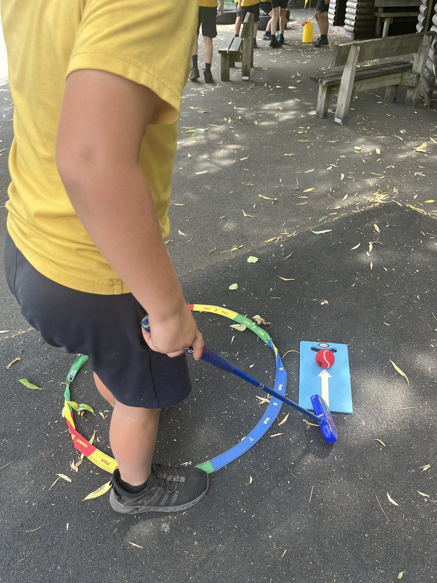 Belmont School W4 (@belmontschoolw4) on Twitter photo Year 3 making the most of the weather taking their golf lesson into the shaded wilderness garden! ⛳️ 🎯 <a href="/MajesticksGC/">Majesticks GC</a> #Littlesticks Year 3 making the most of the weather taking their golf lesson into the shaded wilderness garden! ⛳️ 🎯 <a href="/MajesticksGC/">Majesticks GC</a> #Littlesticks