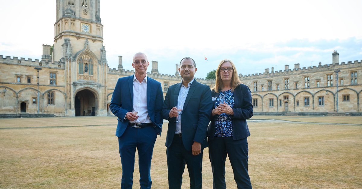 Christ Church tweet media